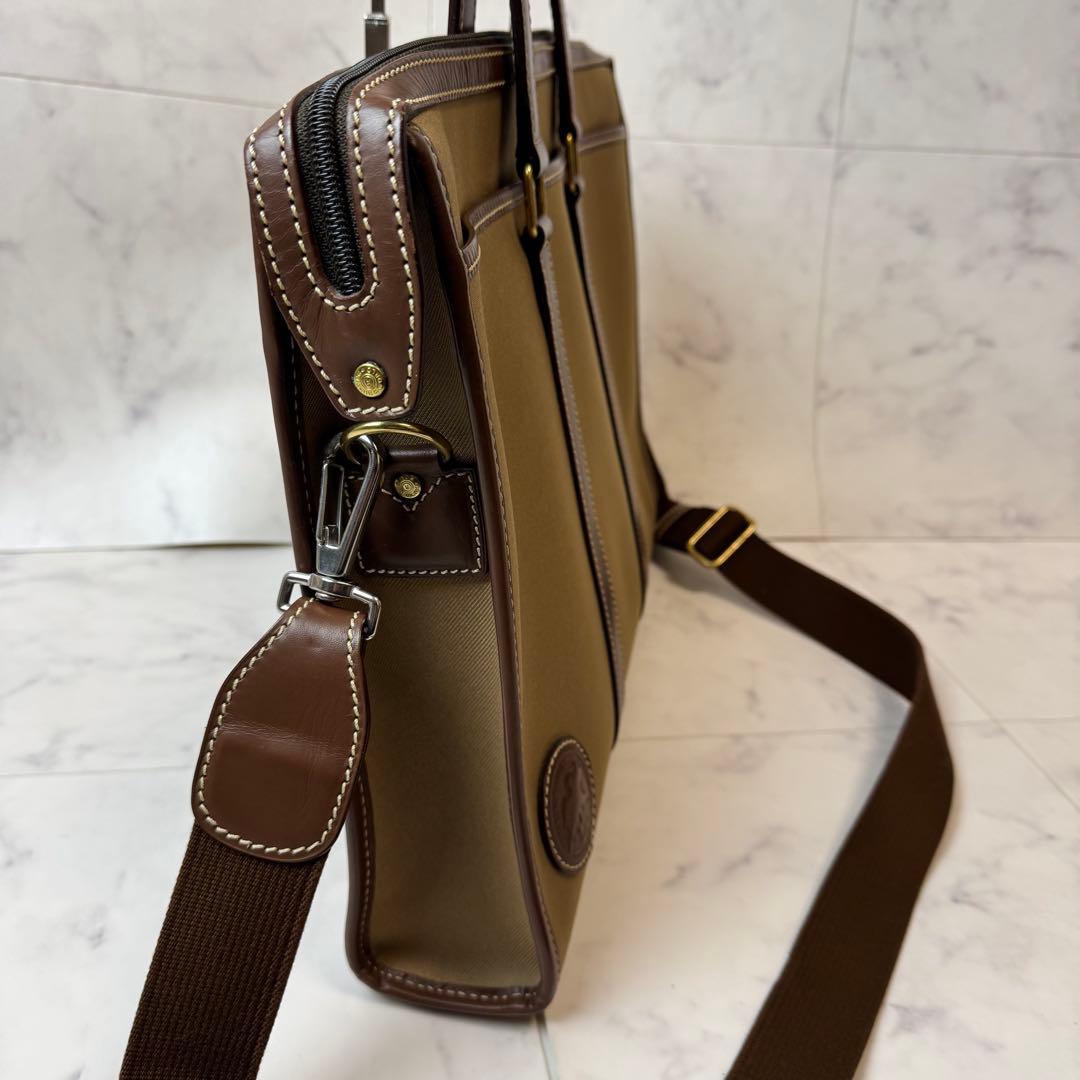 【美品】 HUNTING WORLD ブリーフケース 2WAY レザー カーキ
