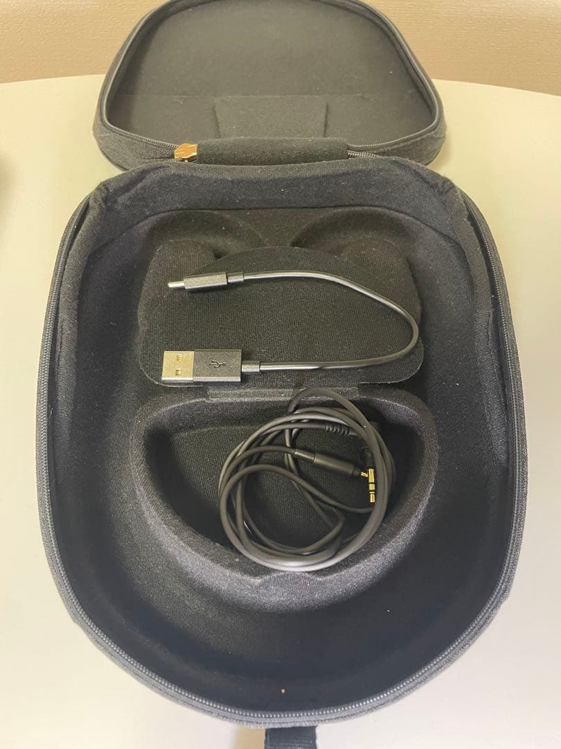 WH-1000XM5 ブラック　【箱あり】【付属品全てあり】