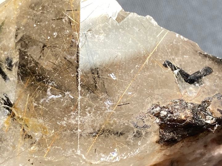 ザギ水晶　ザギマウンテンクォーツ　92g