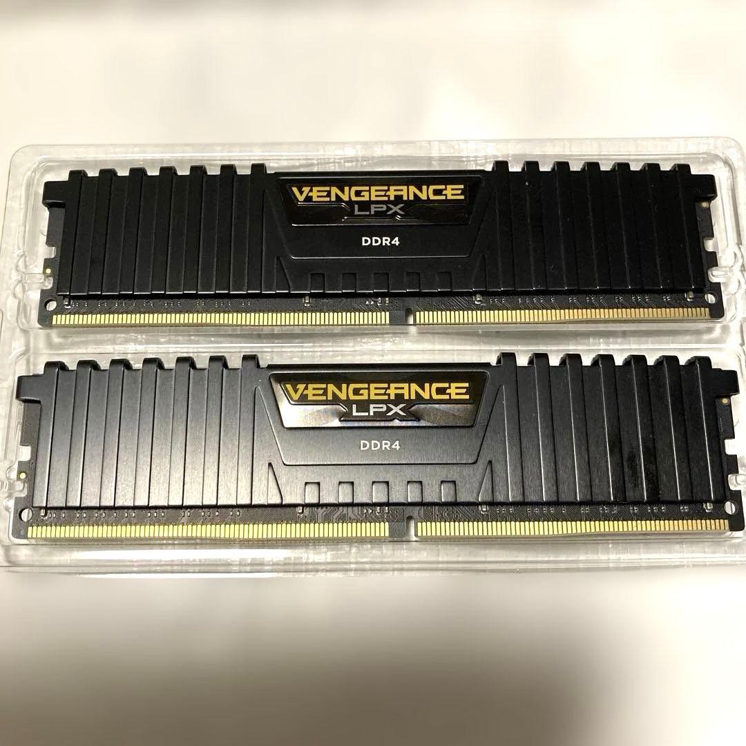 メモリー Corsair Vengeance LPX DDR4 32GB(16GBx2)