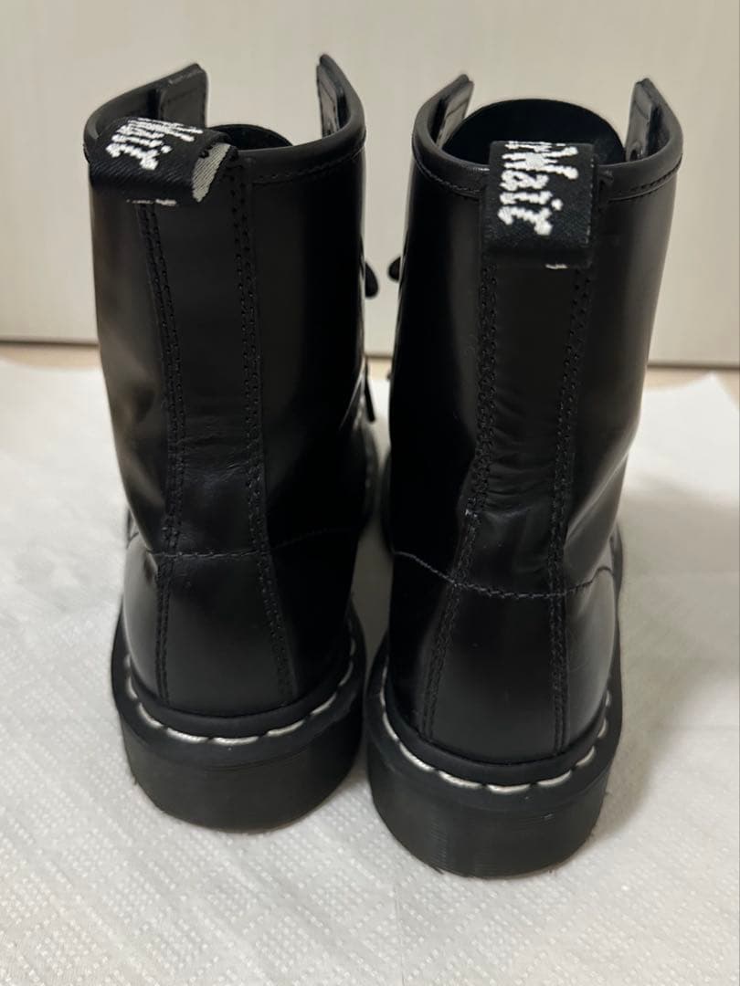 ドクターマーチン　1460 8ホール　ホワイトステッチ　　ブーツ　23cm