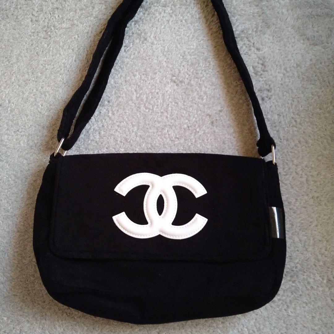 新品未使用　シャネルノベルティショルダーバッグ　CHANEL