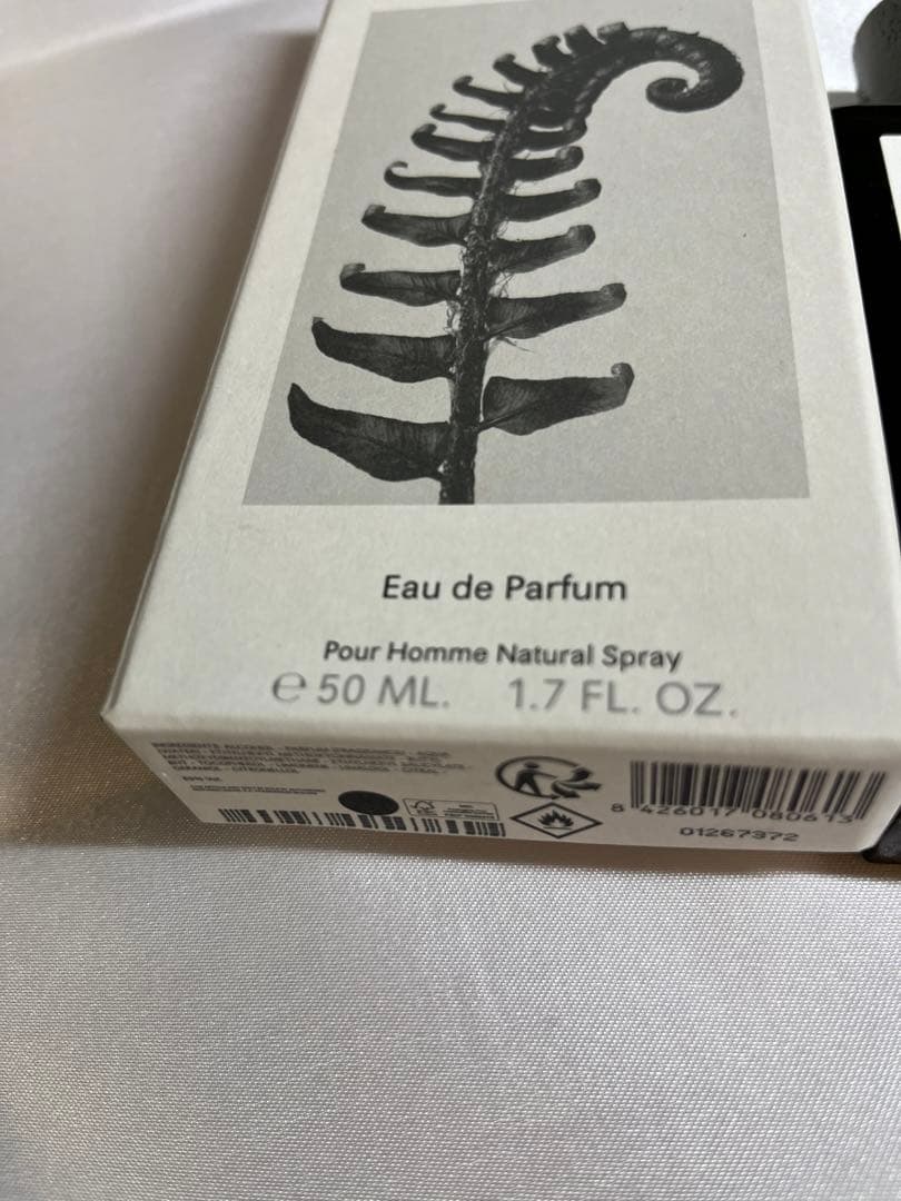 限定版 LOEWE ロエベ エセンシア 50ml EDP Esencia