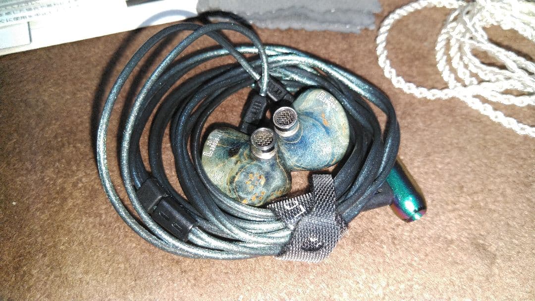 《一部キズあり》unique melody イヤホンonso 05ケーブルセット