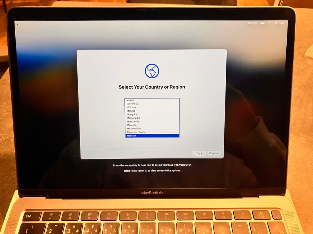 M1チップ搭載MacBook Air - スペースグレイ