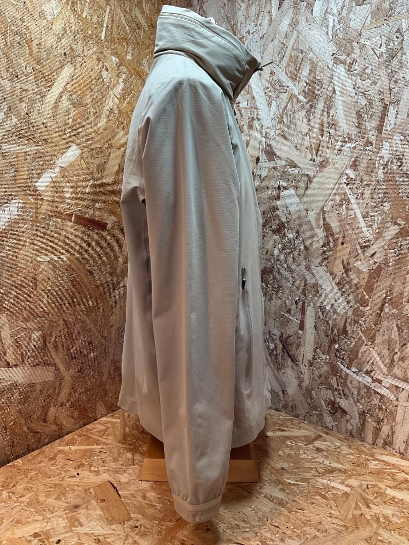 美品 DESCENTE デサント DAMPGC42 オルテライン ジャケット L