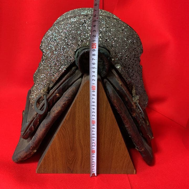 馬具　鎧　馬術　床の間　馬好き　骨董品　博物館　美術館　螺鈿細工　貝細工馬の鞍