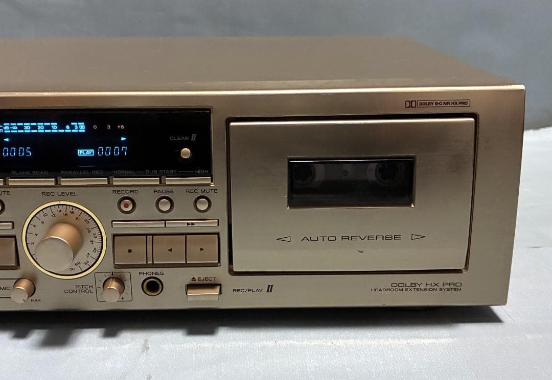 【動作OK！！】　ダブルカセットデッキ　TEAC　ティアック　W-860R