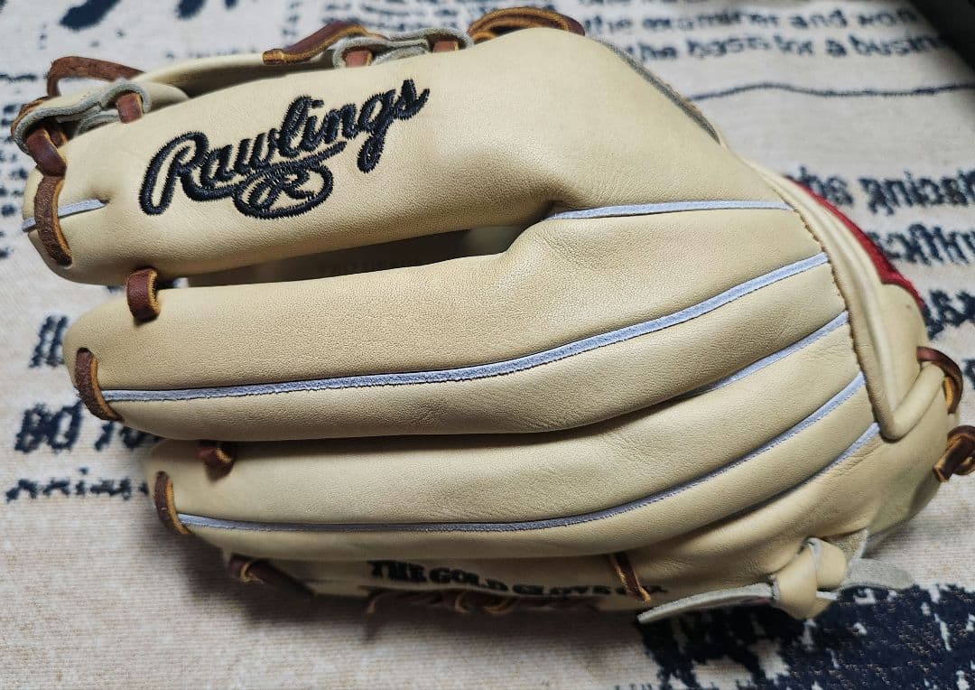 ローリングス硬式内野手用　マニー・マチャド型　日本未発売モデル