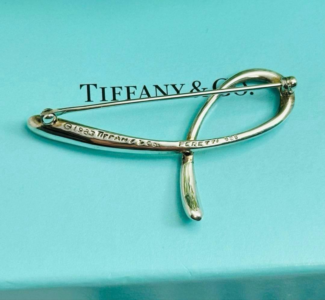 美品　Tiffany　ブローチ　コサージュ　アルファベット　L　シルバー