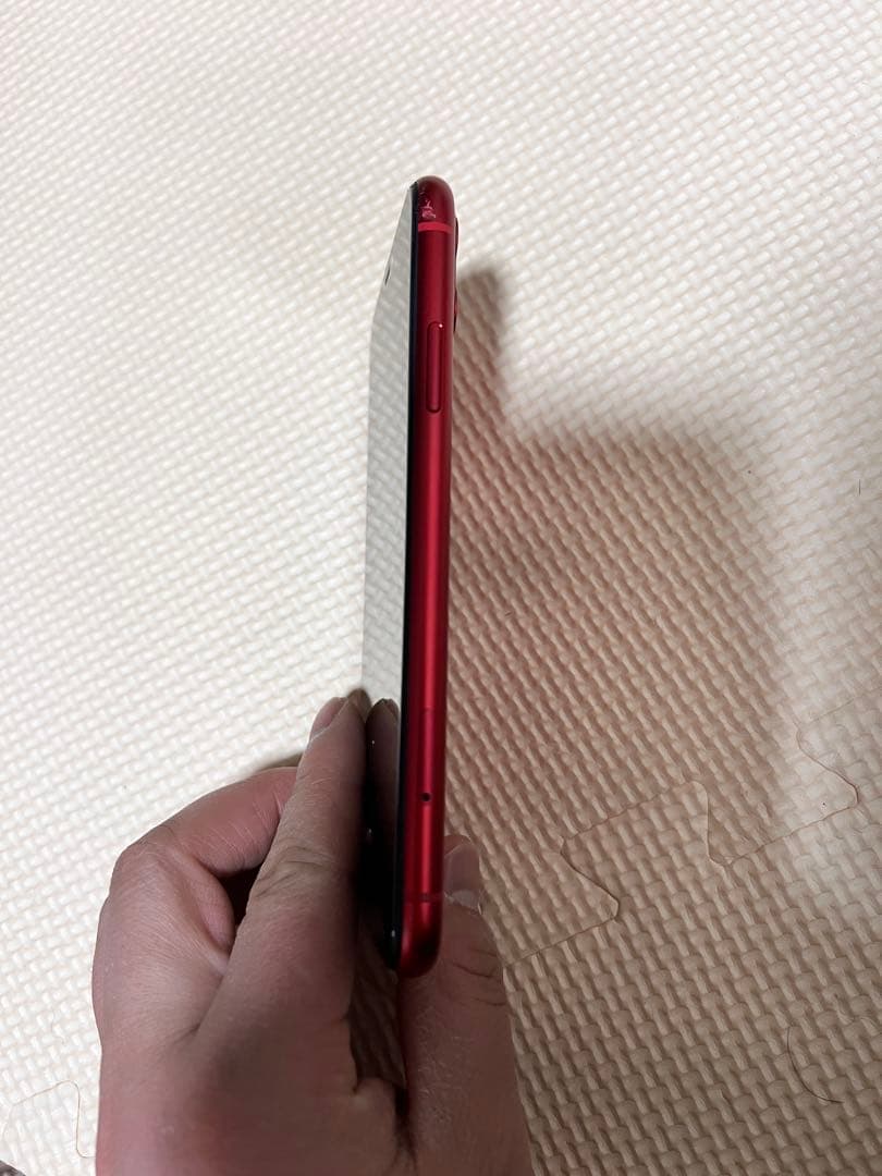 DOCOMO iPhone11 64GB レッド充電ケーブル