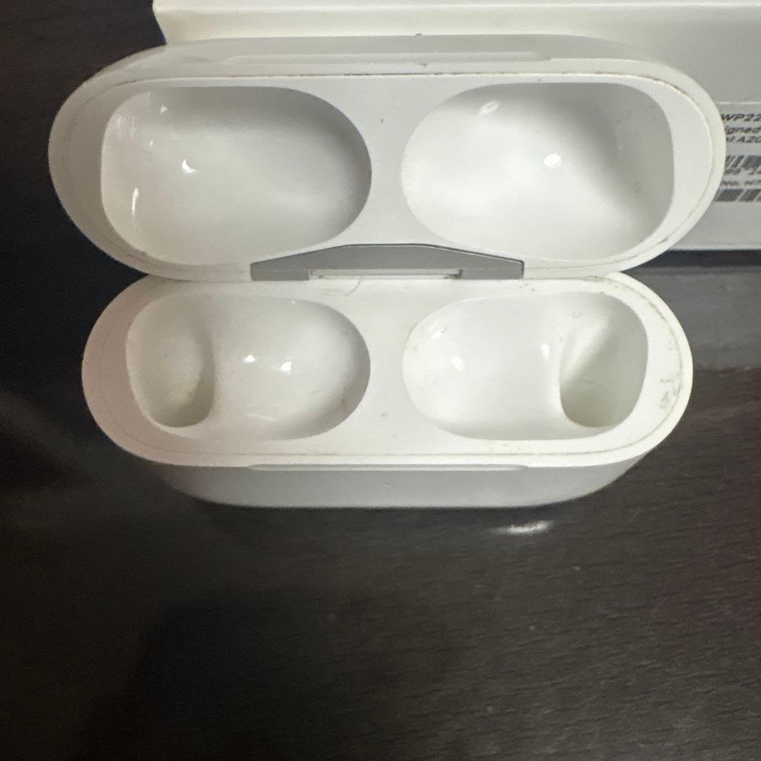 AirPods Pro 付属品付き