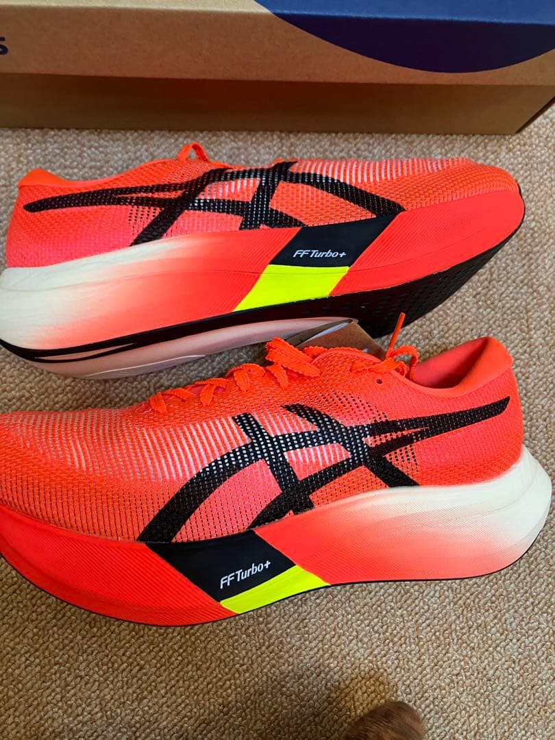 新品 アシックス メタスピード エッジ パリ 26.5 新品