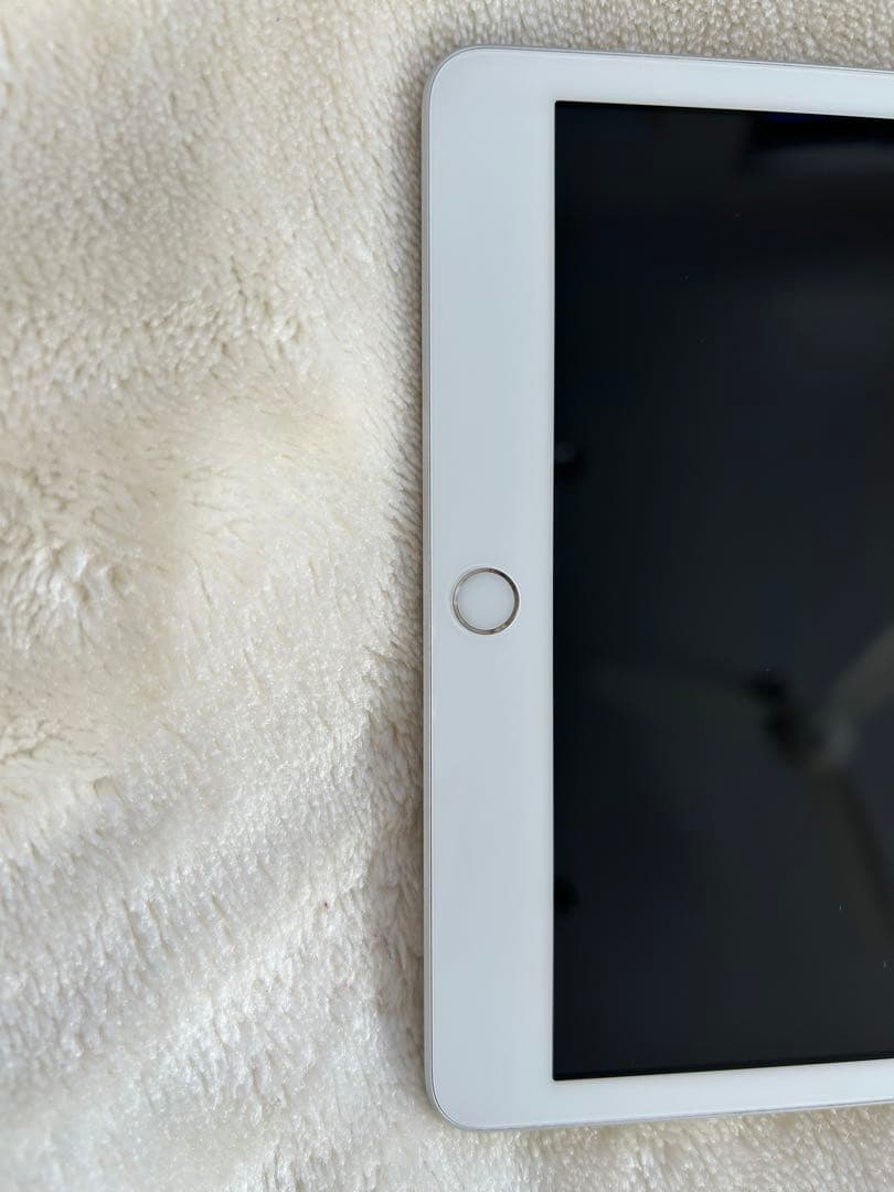 iPad 第8世代 Wi-Fi 32GB 本体のみ 初期化済 動作良好