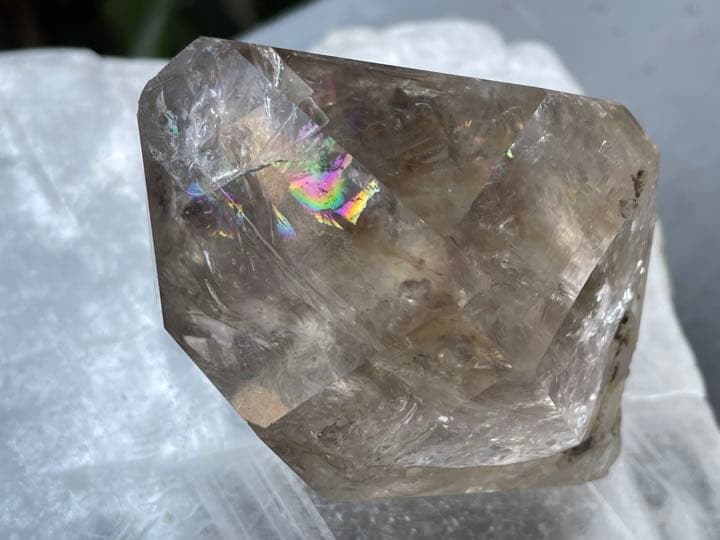 虹入り ハーキマーダイヤモンド 原石 ニューヨーク州 169.9 g