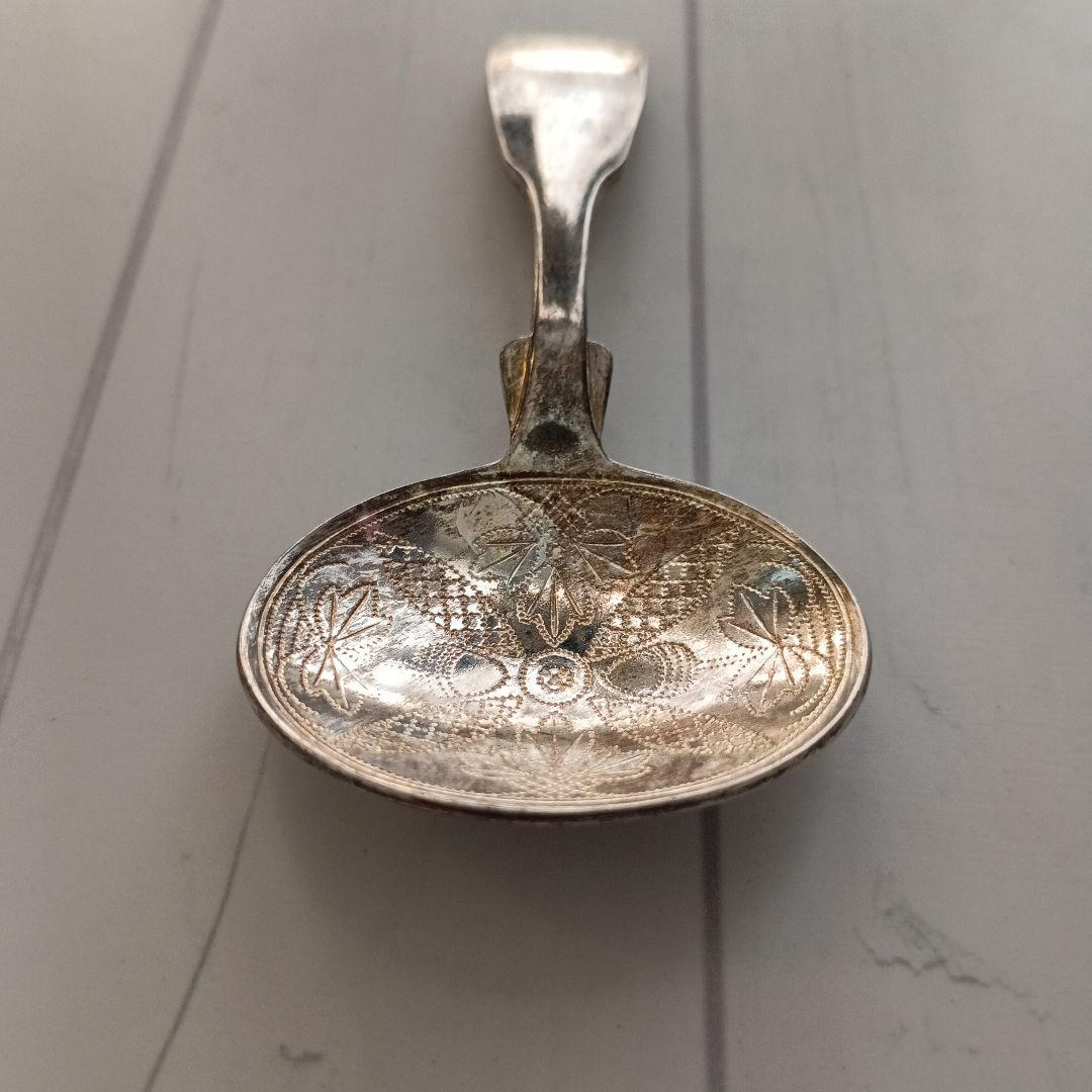 シルバーアンティークスプーン　約25㌘