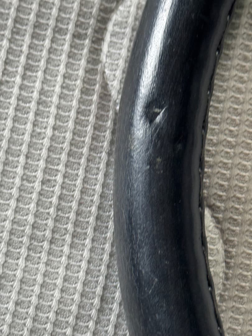 ナルディクラシック　ホーンボタン付き