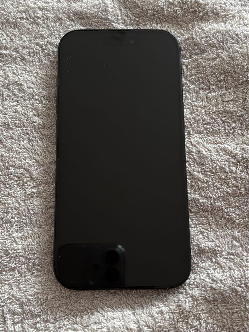 Apple iPhone 15 ブラック 本体　128GB