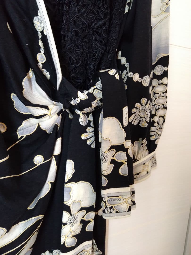 レオナール シルク混 花柄 レース カシュクール 長袖 ワンピース L