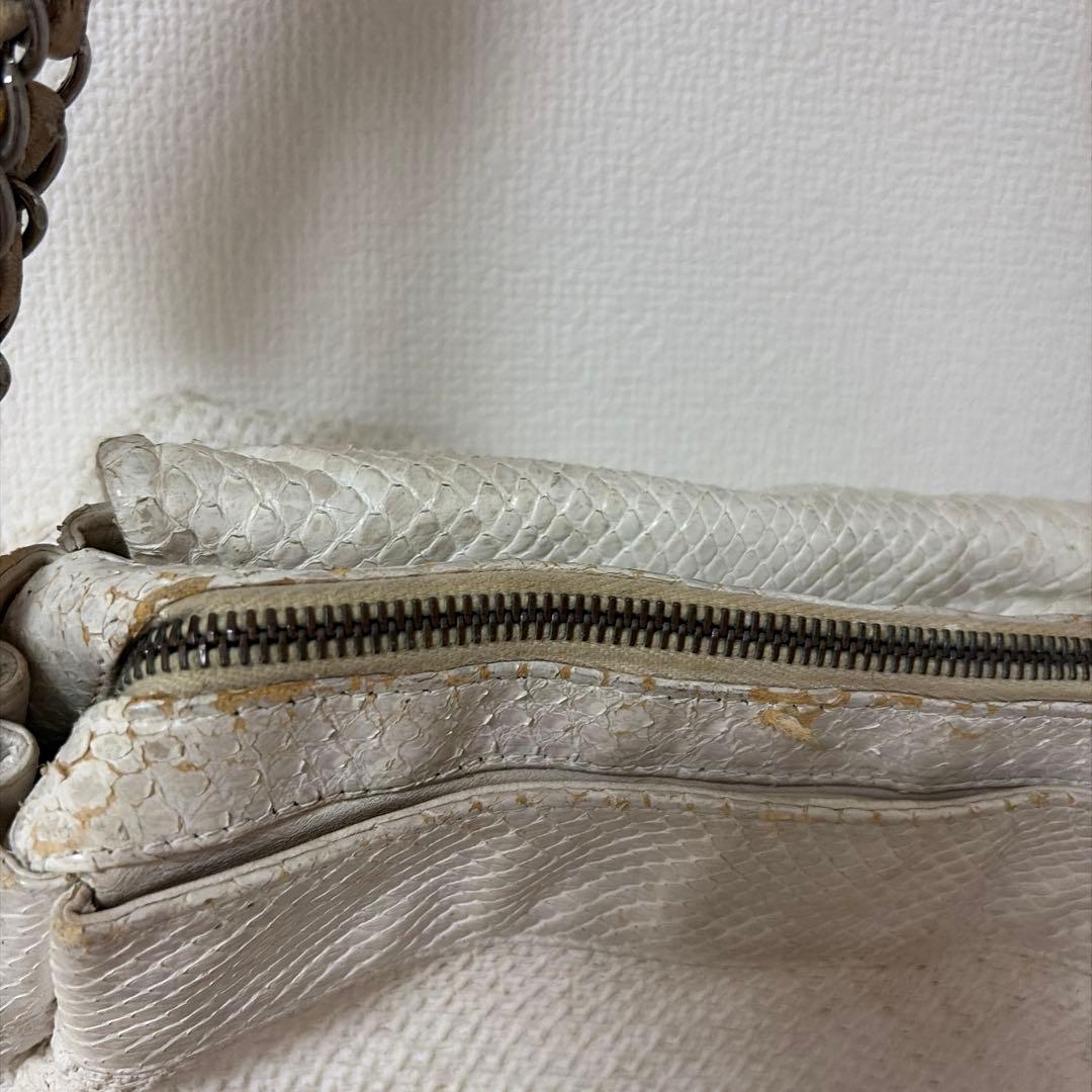 CHANEL ホワイトツイード ショルダーバッグ