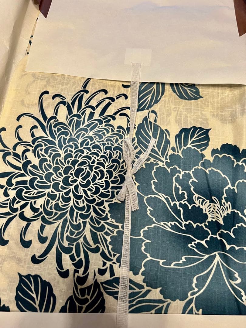 大柄花上品粋な浴衣✨早い者勝ちです