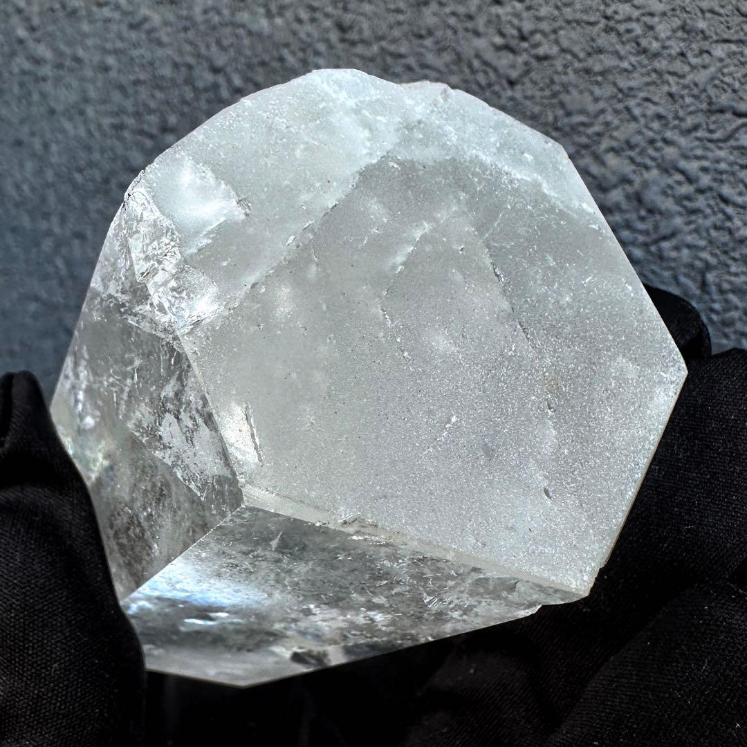 高品質 浄化❗️超強いパワーレインボー☆ヒマラヤ水晶六角柱 天然石 原石A1150