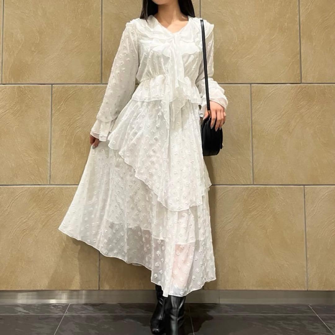 【新品タグ付き】SNIDEL Sustainableバリエーションフリルブラウス