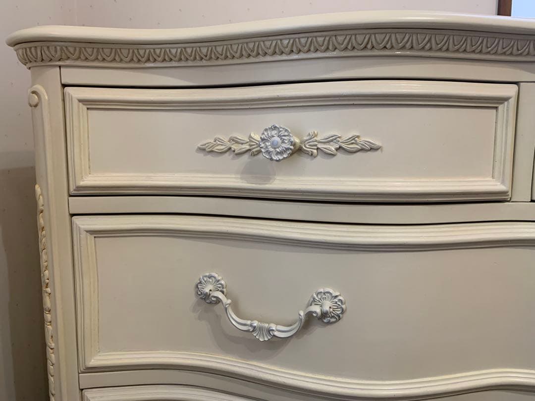 ジェシカ マクリントック　ホワイト　チェスト　白　輸入　家具　タンス