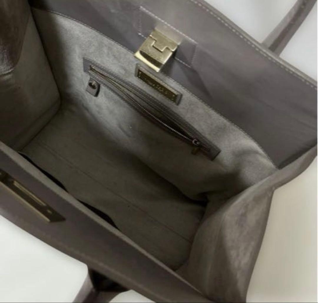 ジミーチュウバッグ大容量