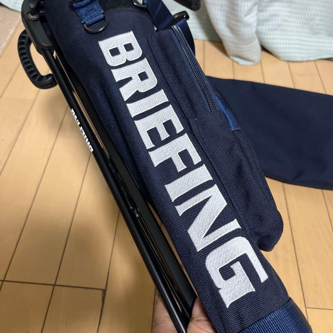 BRIEFING セルフスタンドキャリー