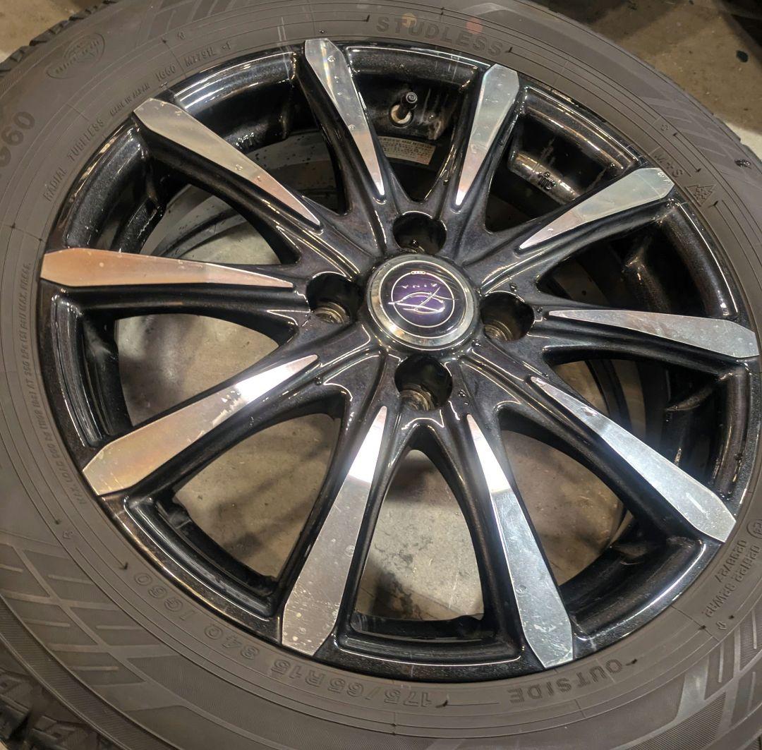 スタッドレス 2022年タイヤ 15インチ 送料込み アイスガードトヨタ等