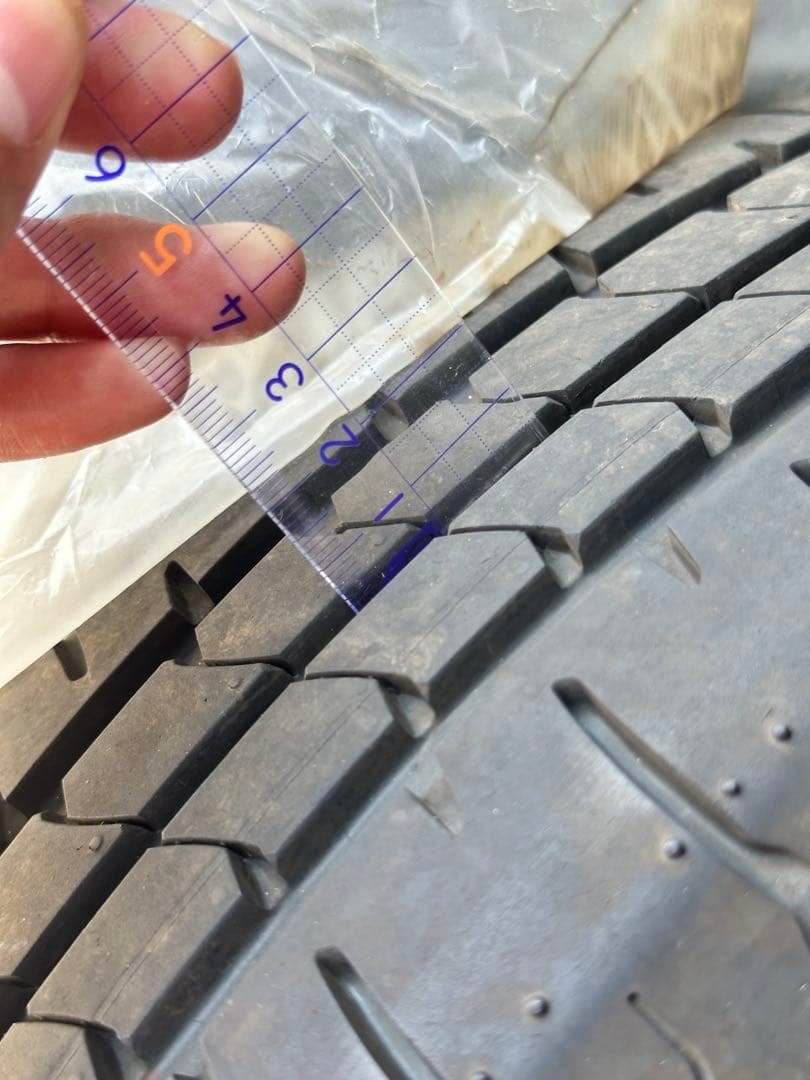 かたつもり　ホンダ　N-BOX タイヤ　ホイールセット