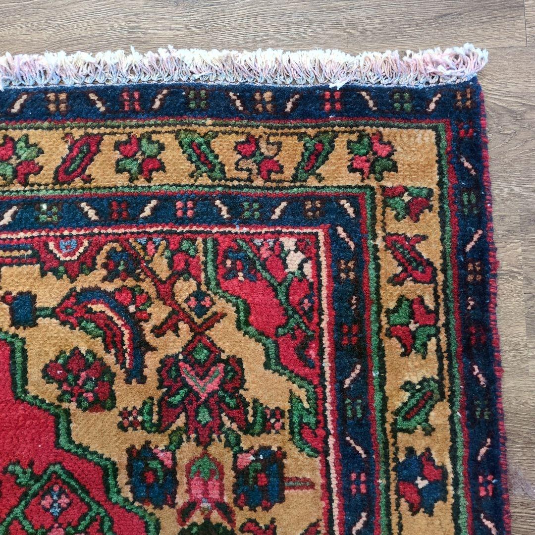 ヴィンテージラグ　ペルシャ絨毯　ハマダン　手織り絨毯　トライバルラグ