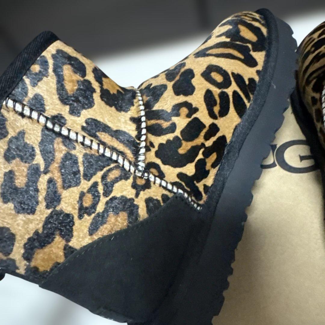 新品未使用UGG W CLASSIC MINI PANTHER サイズ6
