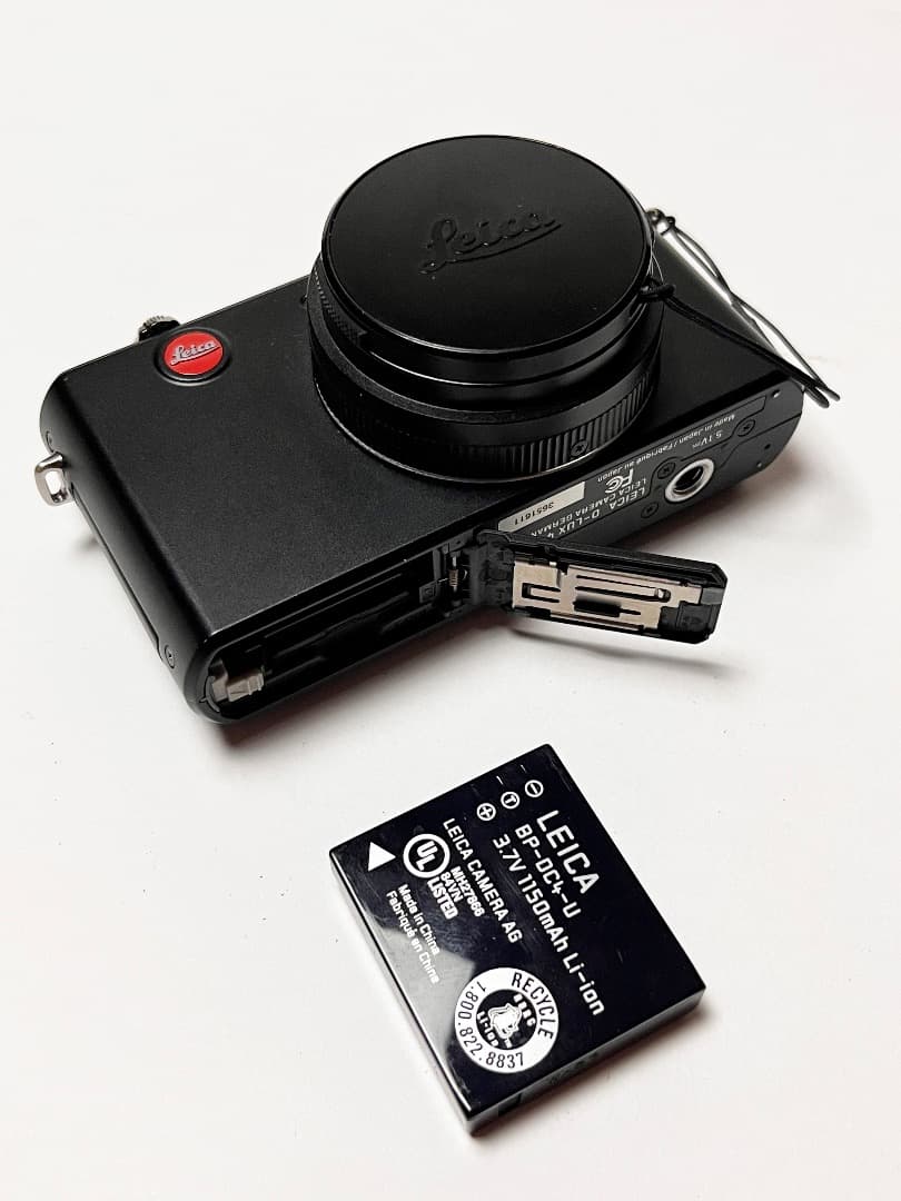 Leica D-lux4 純正グリップ付　中古 比較的美品です