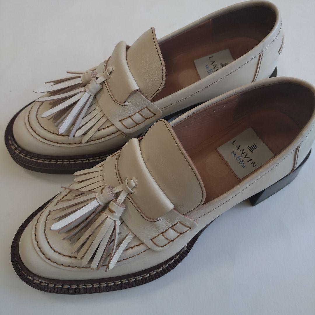 ランバン・オン・ブルー　タッセルフリンジローファー 22.5