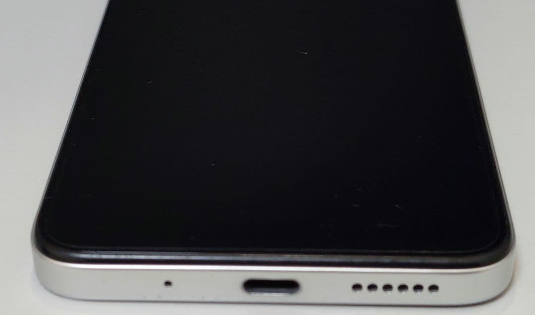 最終値下げ美品 Redmi12 5g 256GB PolarSilverおまけ付