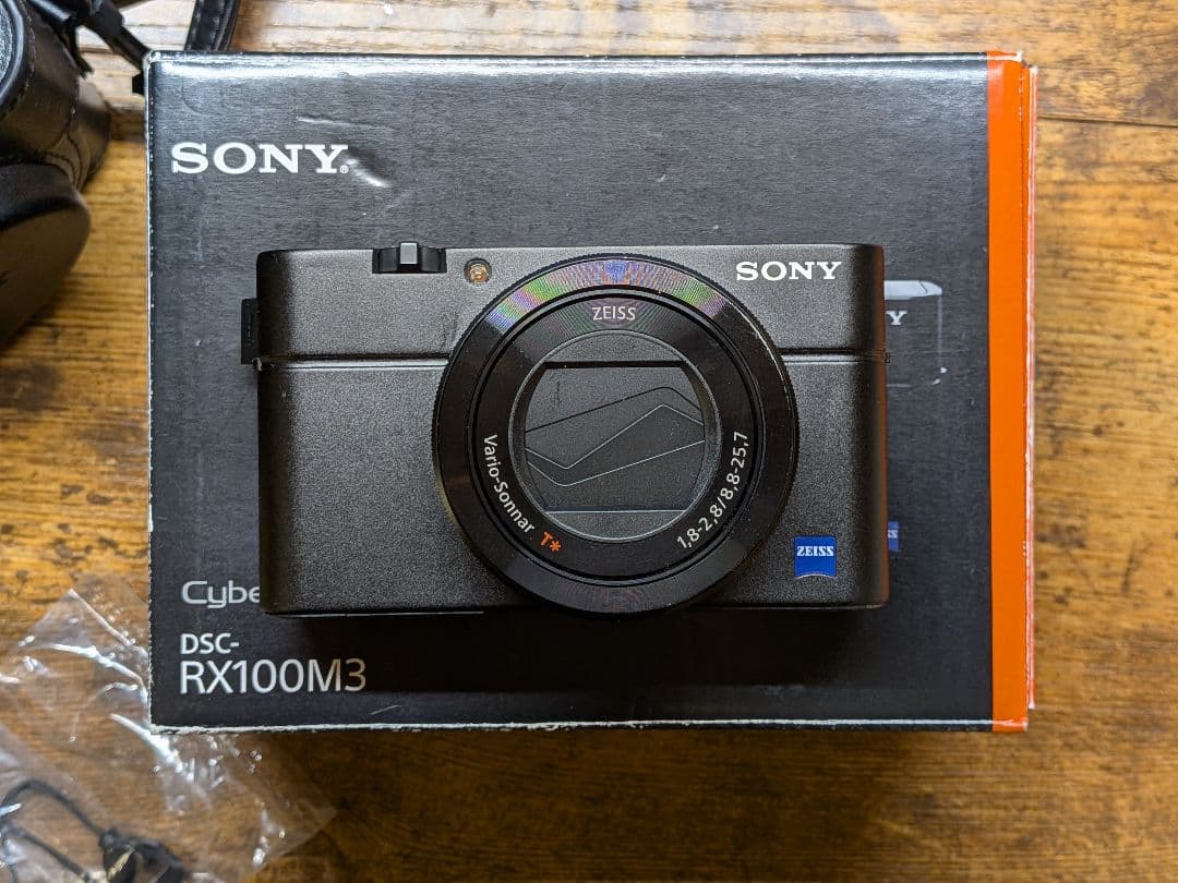 SONY Cyber-shot DSC-RX100M3 美品