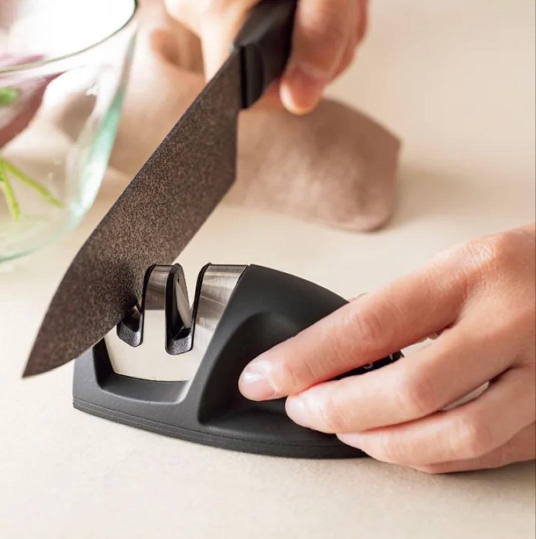 【新品未使用】ストーンバリア包丁　シャープナー付き