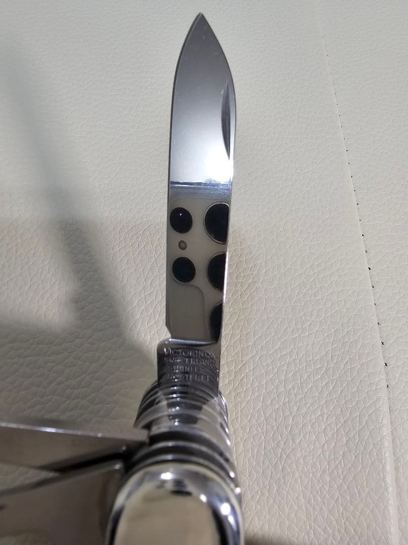 【ダイキ未使用】ティファニー ビクトリノックス 19徳 マルチツール
