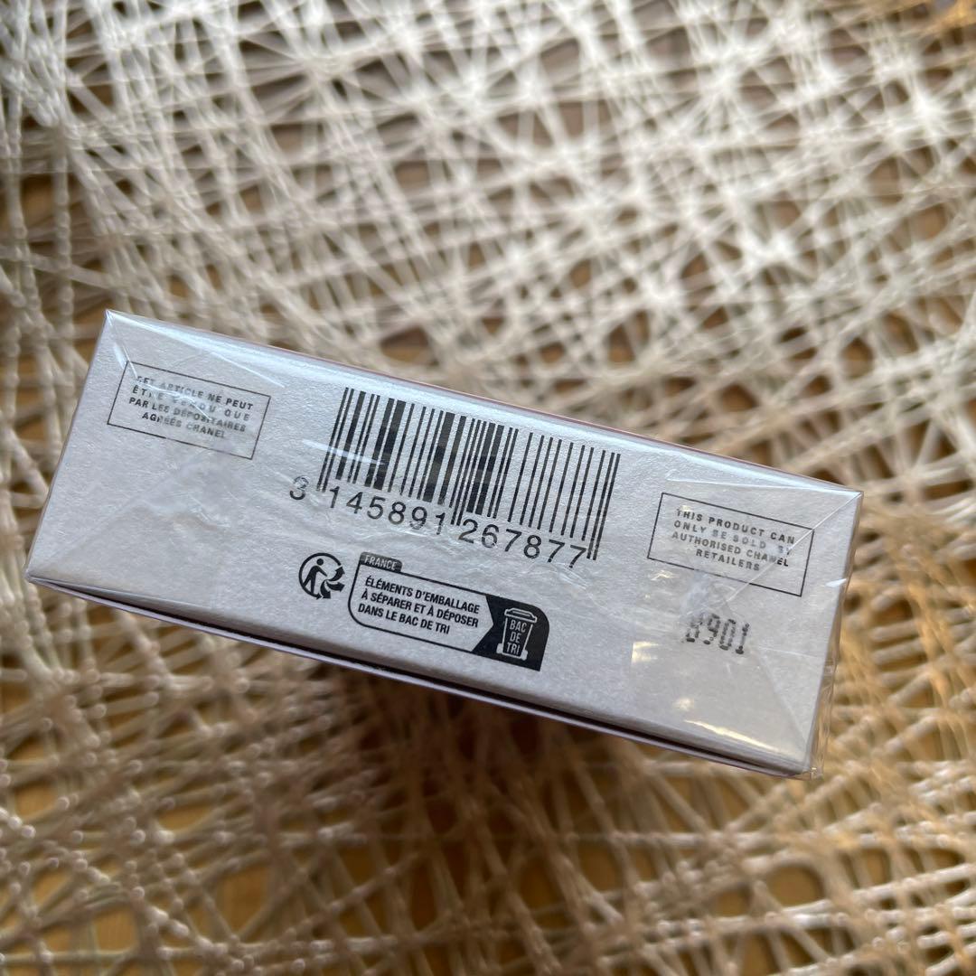 新品未使用　シャネル　チャンス　クレーム　マン　ポーチ無し