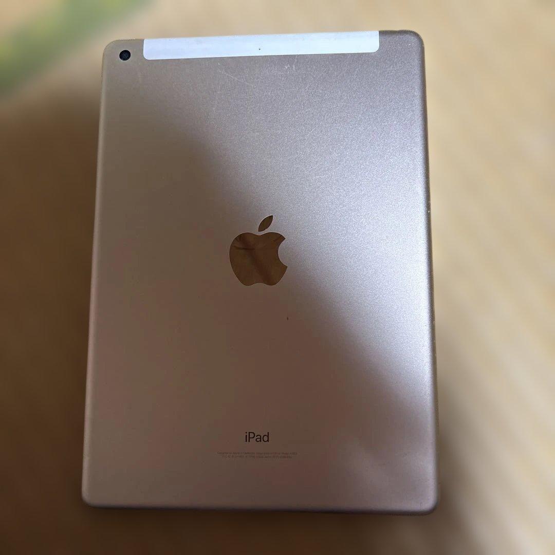 iPad本体 画面ひび割れ