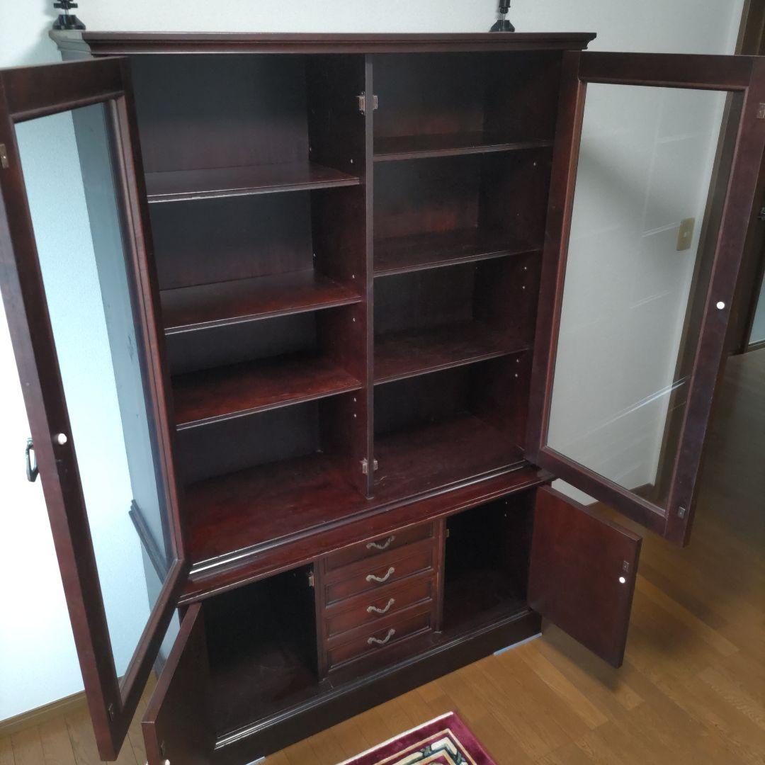 高級書棚桜　ガラス扉　　送料込み