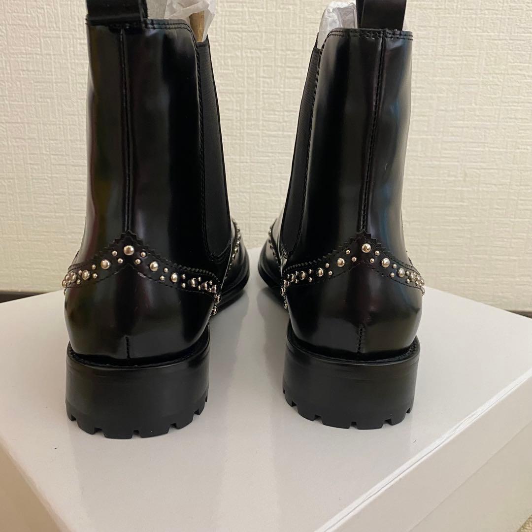 ♡ひめ８♡ アルテサノス　スタッズ付き黒レザーサイドゴアブーツ