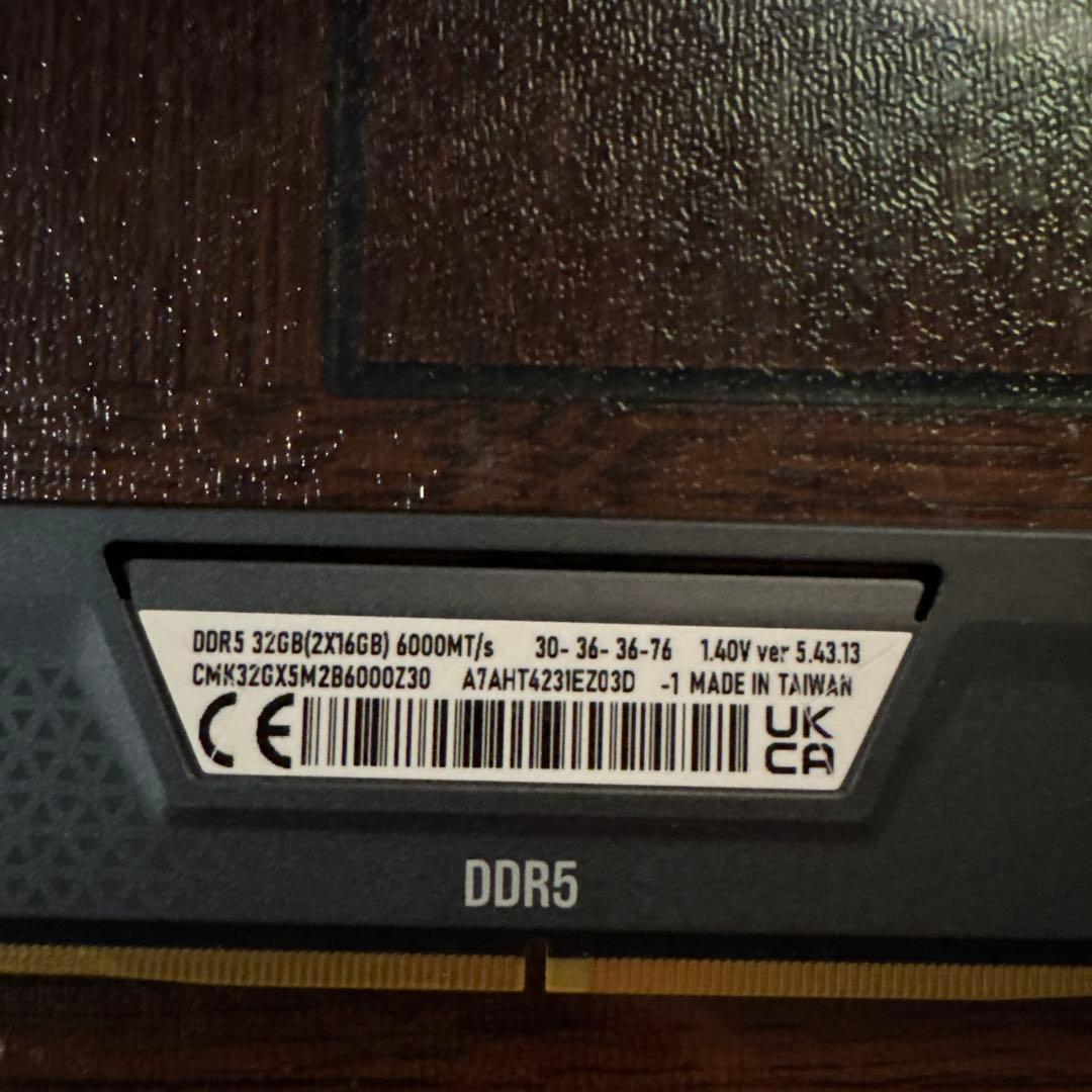 DDR5 32GB (2x16GB) 6000MT/s メモリー