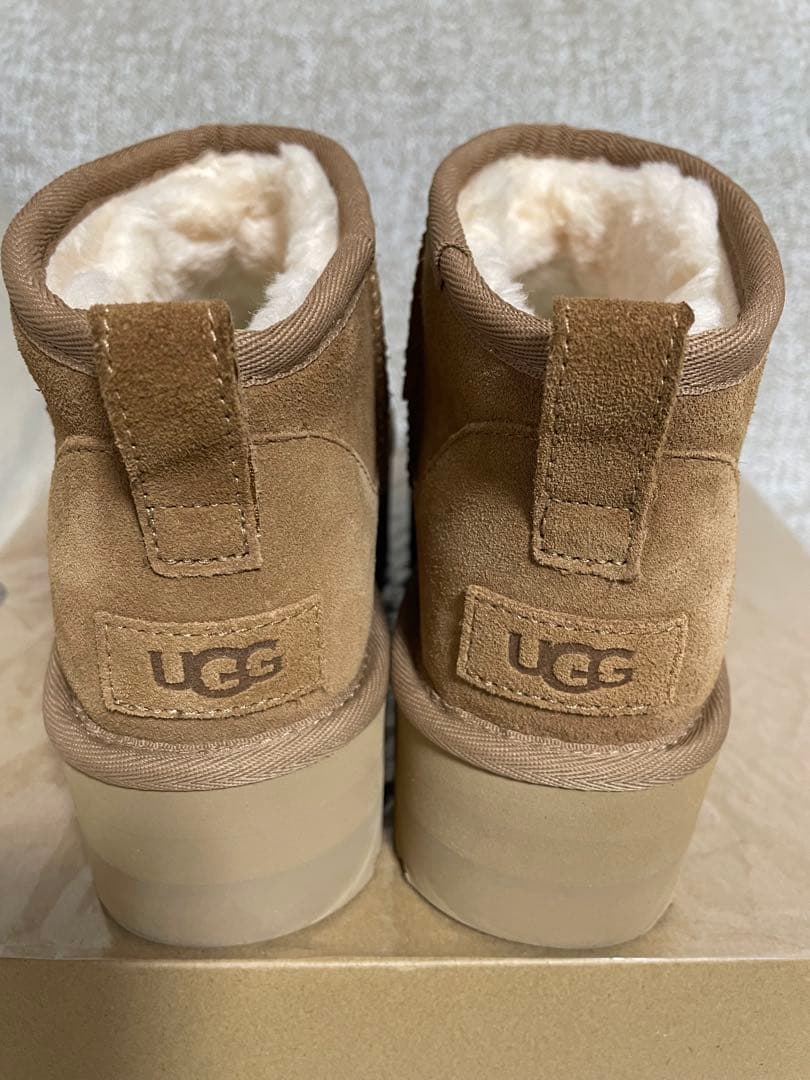 【正規品】 【即日発送可】UGG クラシック ウルトラ ミニ プラットフォーム
