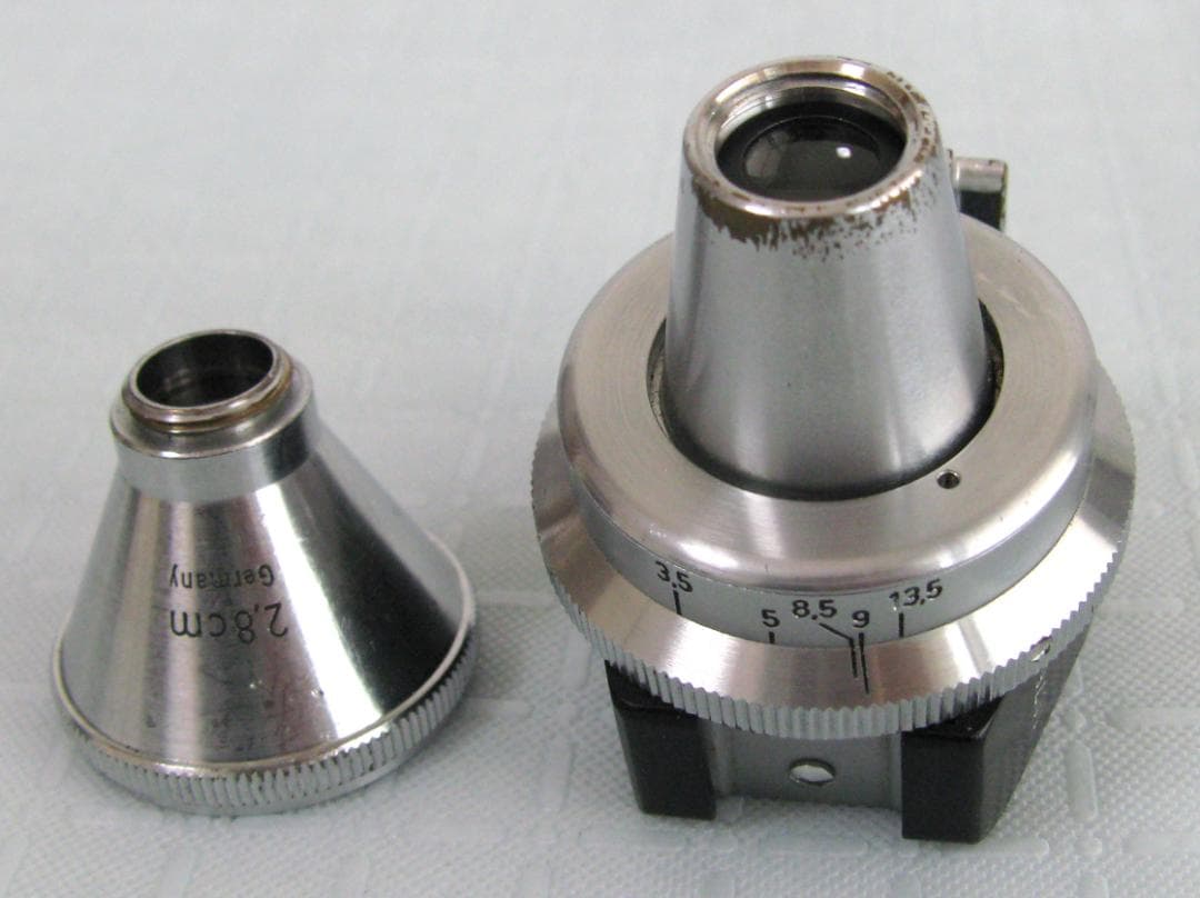 う*！様 希少★ライカLeicaVIOOHユニバーサルファインダー35-135.