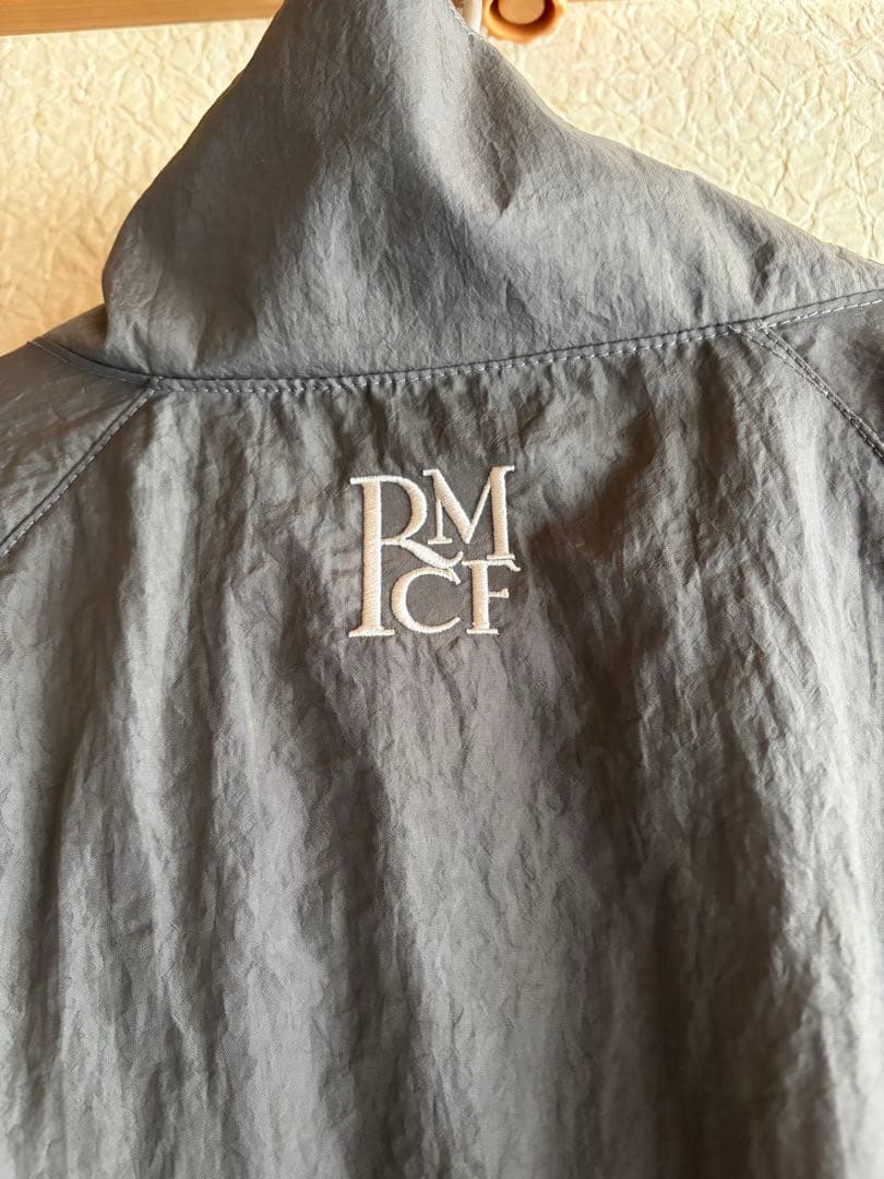 adidas レアルマドリード　トラックジャケット