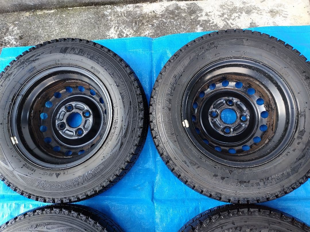 145R12・LT【1/2】軽トラ用スタッドレス・鉄ホイール付、２本分割