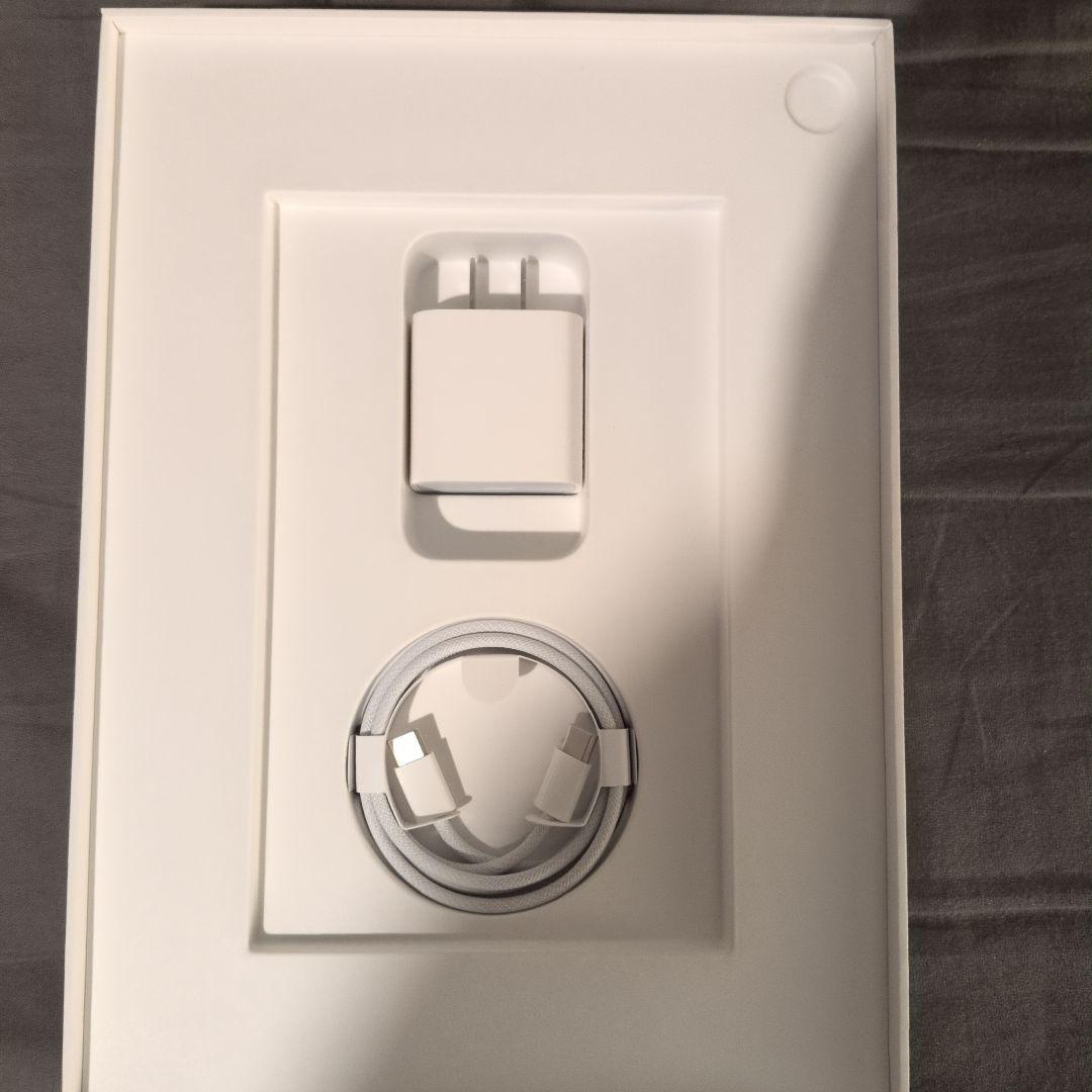 Apple iPad Air 6(11インチ) + Smart Folioケース